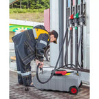 Réservoir d'essence portable de 16 gallons, pompe de transfert manuelle robuste, tuyau de 10 pieds, roulettes anti-fuite, chariot à carburant pour tondeuses à gazon, tracteurs, bateaux, souffleuses à neige