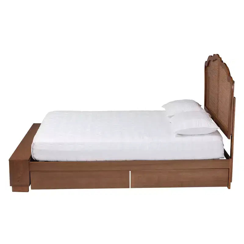 Lit de rangement Latrell en bois et rotin pour grand lit Baxton Studio, noyer brun